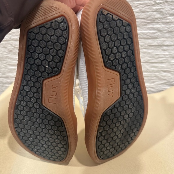 Flux 8 - Picture 3 of 4